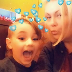 Meet your Posher, Suzanne